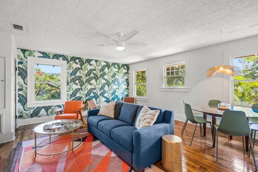 Julia Place Holiday home