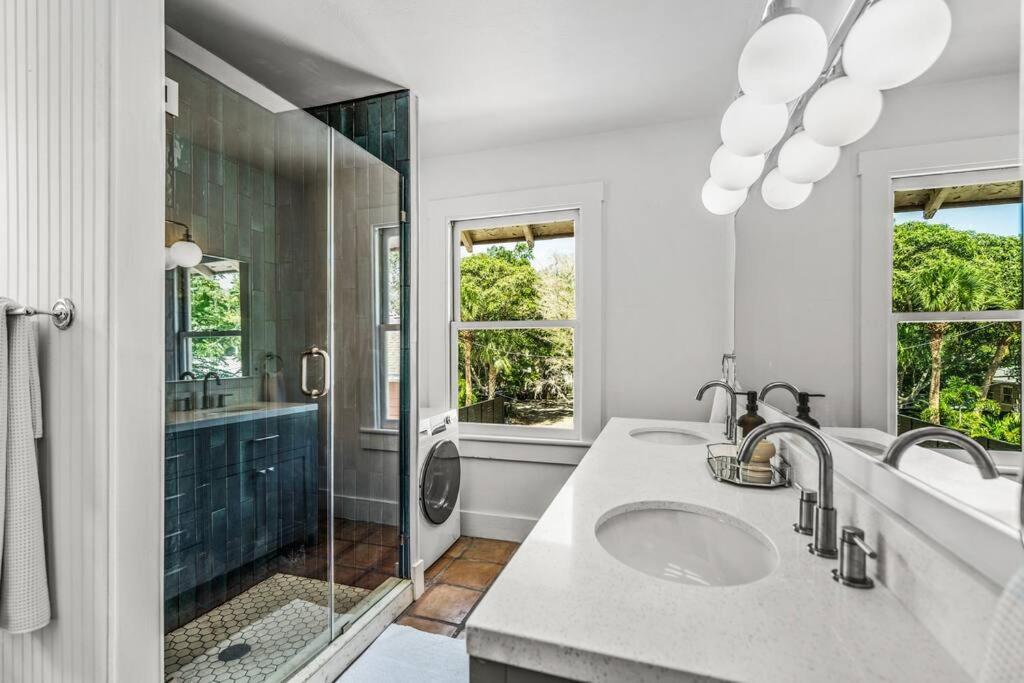 Julia Place Holiday home *